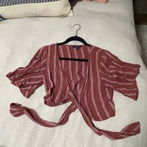 American Eagle Cropped Tie Top